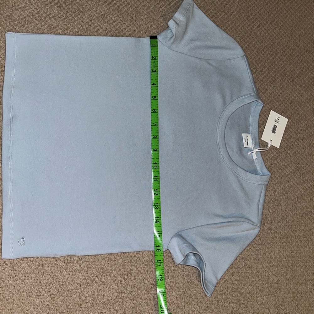 NWT Aritzia Sunday Best Little Ribbed T-Shirt Size Medium in Dew Blue - Picture 6 of 8